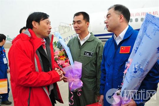 美曾质疑中方：没局方试飞团队造什么国产飞机