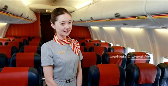 乌鲁木齐航空宣传照 网友直呼“美到没朋友”