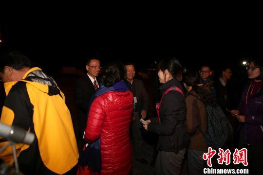 尼泊尔国际机场开放：中国航企连夜加派飞机
