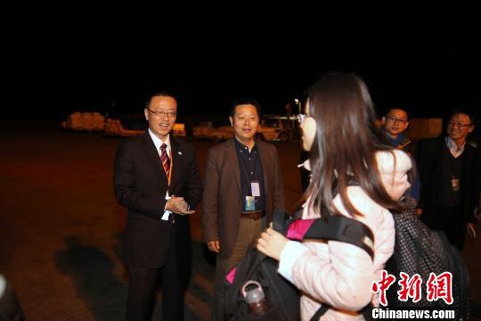 尼泊尔国际机场开放：中国航企连夜加派飞机