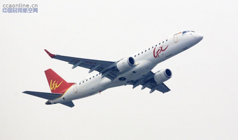 广西北部湾航空顺利起航 首飞南宁—海口航线