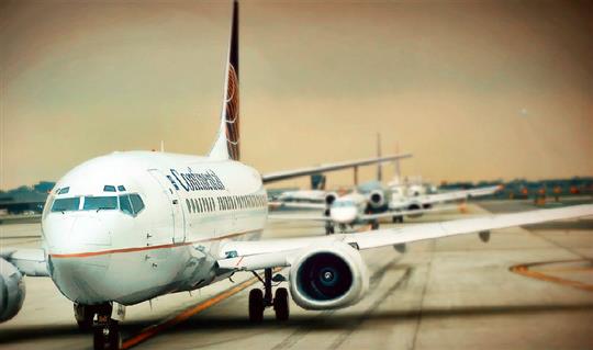 廉价航空“里应外合”， 传统航企怎么办?