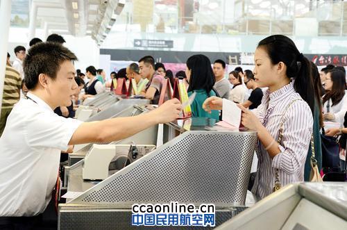 深圳机场2013年旅客吞吐量突破3000万人次