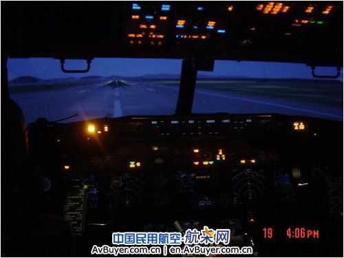 D类飞机模拟机内景