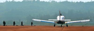 空军航空管制部部长：低空开放不等于低空放开