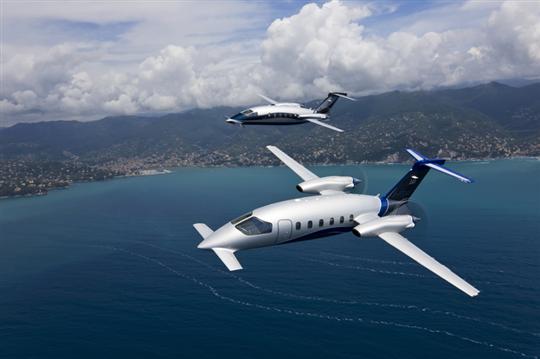 比亚乔公司P180公务机交付中国首位客户