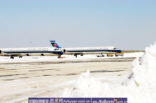 雪灾现场答疑解惑 民航飞机为什么要除雪除冰