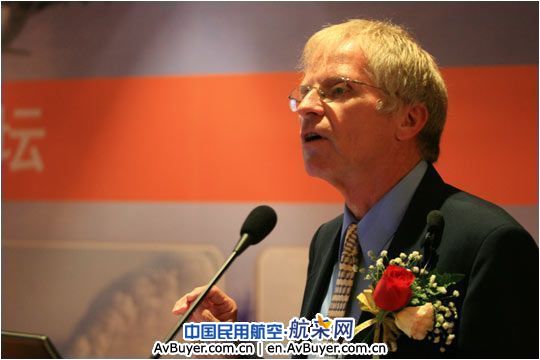 美国布法罗机场专家Gary Kogut发言