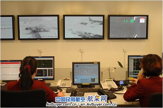 国航全力做好2010年首场大雪航班保障