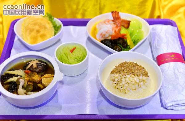 揭秘厦航配餐：把每一分钱都用到旅客身上