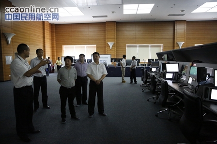 重庆机场集团有限公司来西南空管局座谈交流