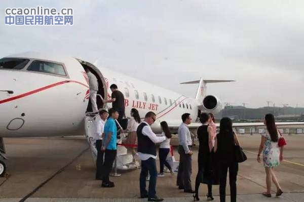 中一航空携庞巴迪挑战者850亮相澳门公务机展