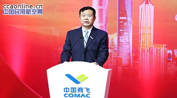 民航局为中国商飞首架交付的ARJ21飞机颁发三证