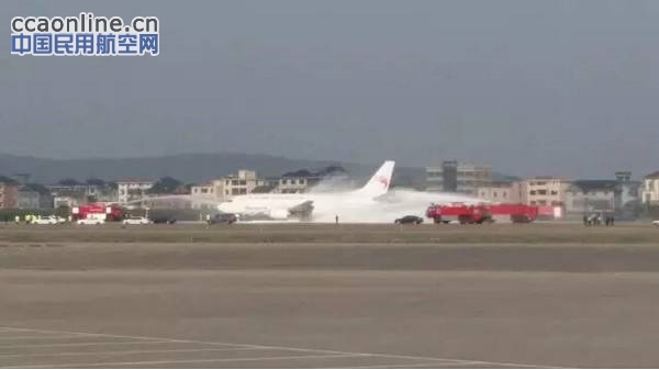 长龙航空货机在萧山机场因故返航，主轮仅剩轮毂