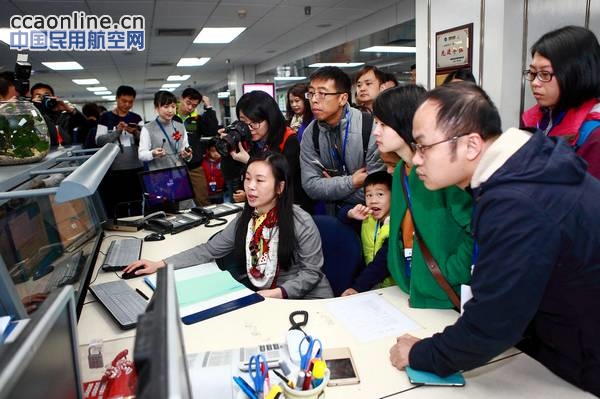 南航公众开放日，市民探营亚洲最大航空公司