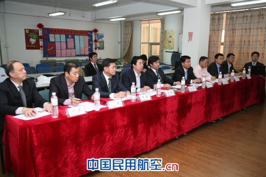 东航山东分公司地服部经理竞聘面试顺利结束