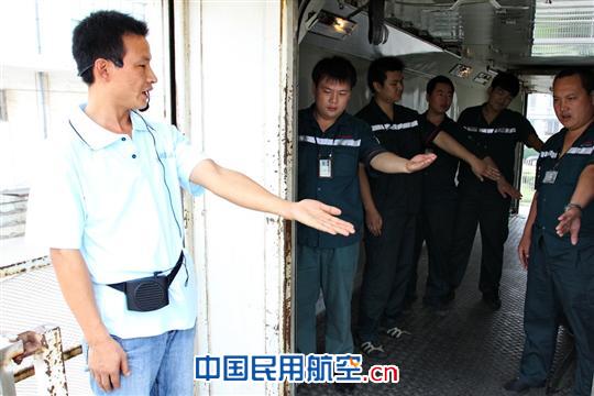 大连航食系统积极管理：严训练质量 促安全提升