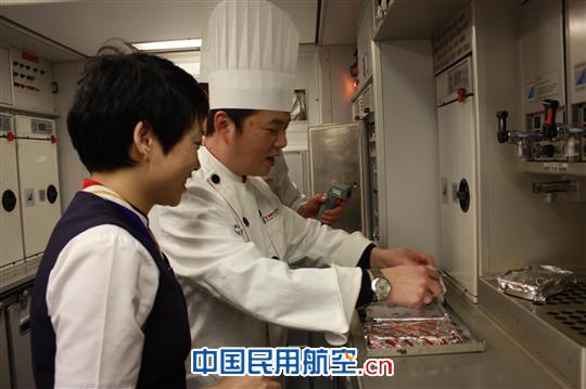 “东方天厨，飞尝之旅”活动带给旅客新享受