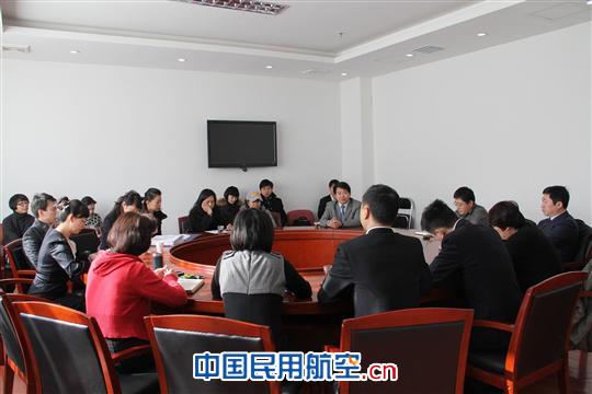 东航北京分公司机关职能部门深入基层开展调研