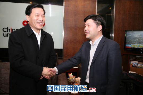 东航山东分公司圆满保障全国驻青人大代表返青