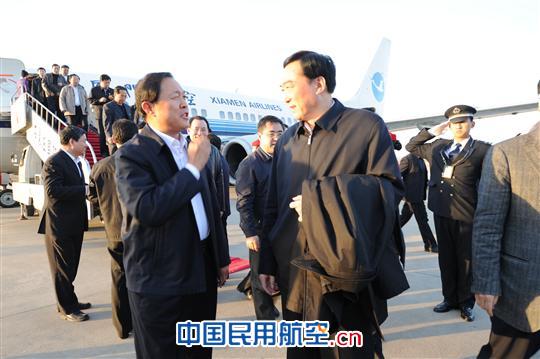 内蒙古自治区党政代表团由60余人组成,在河北省委副书记,省长
