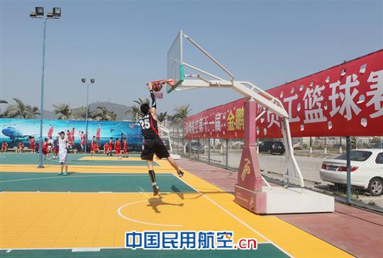 机务男儿显魅力 团结协作创佳绩