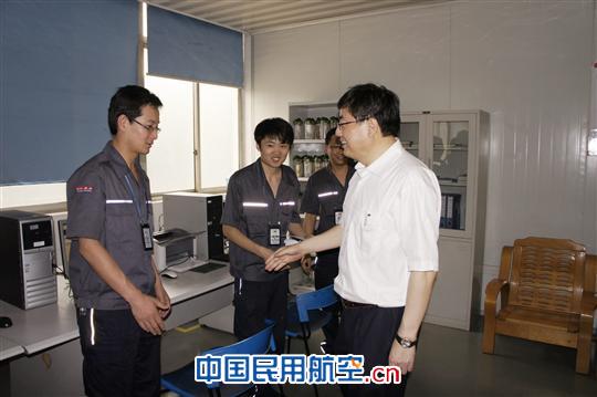 分公司副总经理张相和来渝慰问指导工作