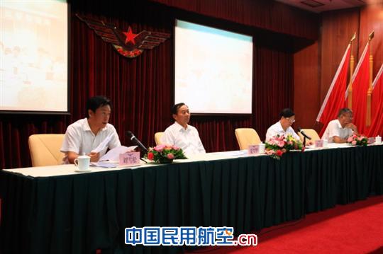 李江民任民航华北局党委书记、副局长