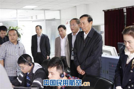 夏兴华副局长莅临天津空管分局检查指导工作