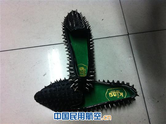 小巧女鞋圣诞专防咸猪手