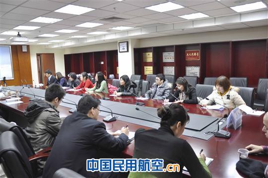 东航北京运控部关注青年成长
