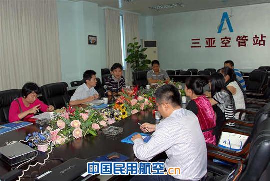 三亚空管站接受市青年文明号组委会检查