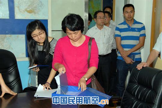 三亚空管站接受市青年文明号组委会检查