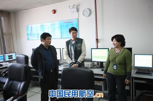 华北空管局工会主席孙远平到天津空管分局调研