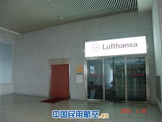 青岛机场航站楼6号门旁业务用房改造工程竣工