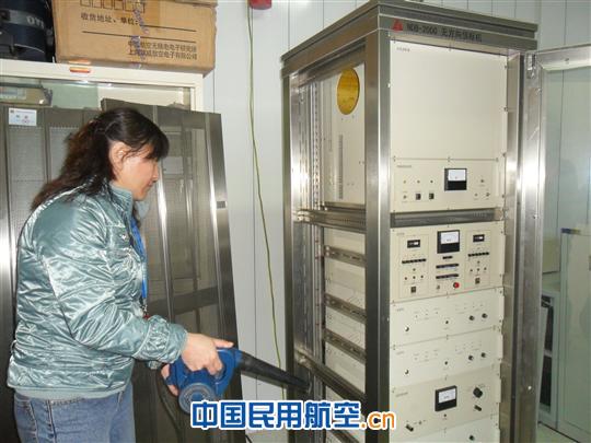 呼伦贝尔机场完成导航设备春季换季工作