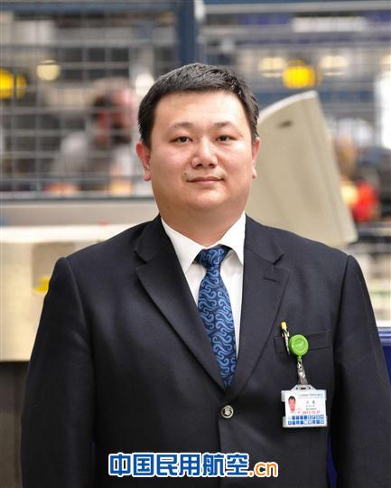 不用扬鞭自奋蹄—记国航地面服务部员工张鑫