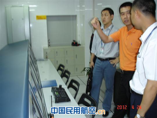 民航深圳监管局突击检查深圳航食的空防安全工作