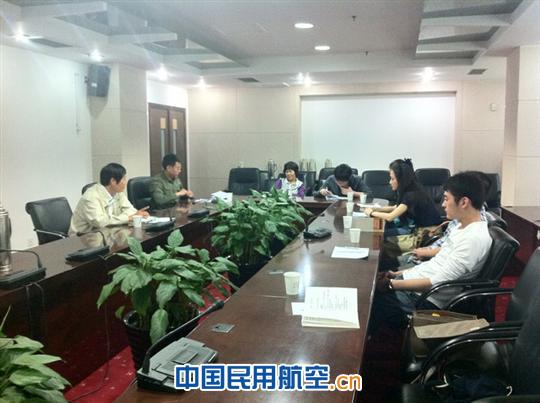 西北空管局运行中心召开第二季度新闻报道例会