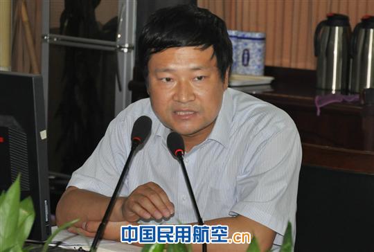 东航四川分公司扎实开展“书记讲党课”活动