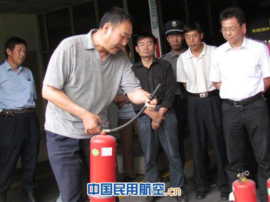 消防演练将安全生产月推向高潮