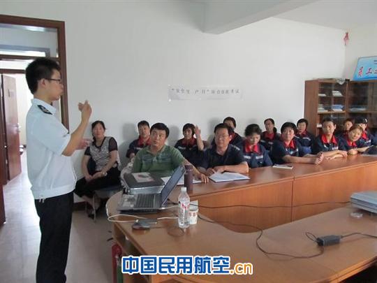 落实消防安保    教育培训先行