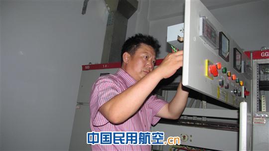 电气设备保养 未雨绸缪 污水提升泵站及时检修