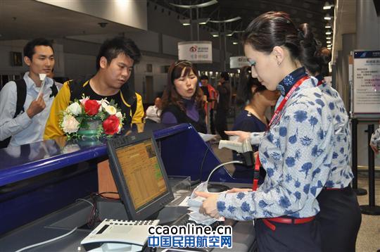 东航北京分公司地面服务部服务纪实