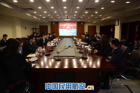 做大气加洋气的新“四有新人”