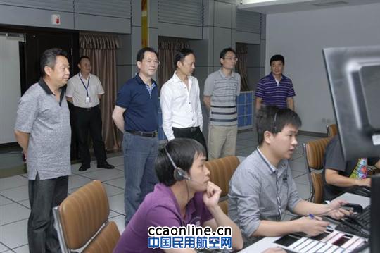 华东空管局黄久龙副局长指导江西空管工作
