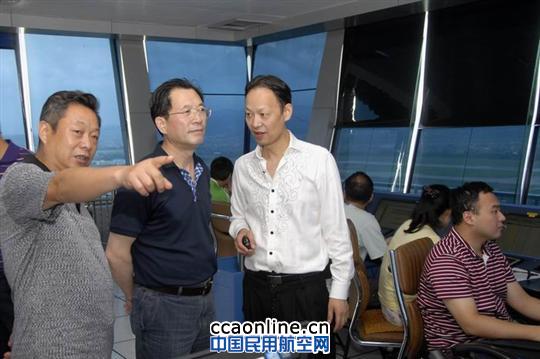 华东空管局黄久龙副局长指导江西空管工作