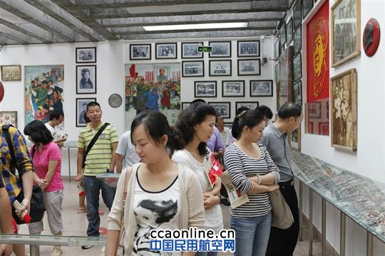 东航四川维修部组织党员参观建川博物馆