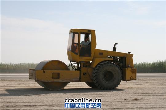 克拉玛依机场驱鸟招数多