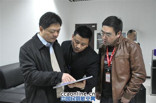 东航四川有条不紊战春运  开门有礼好运来